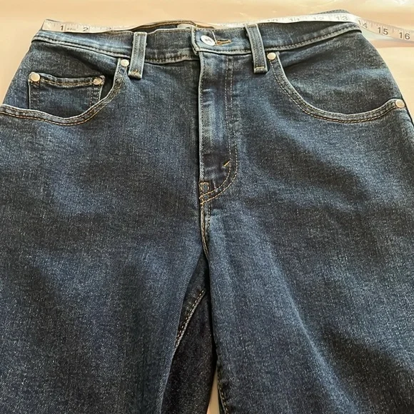 Levi’s Silver Tab Mom Jean Relaxed Fit High Rise Size 27 - Picture 4 of 16